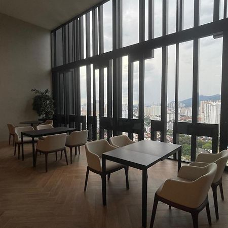 Beacon 2Br Infinity Pool - By Bnb4U George Town  Kültér fotó