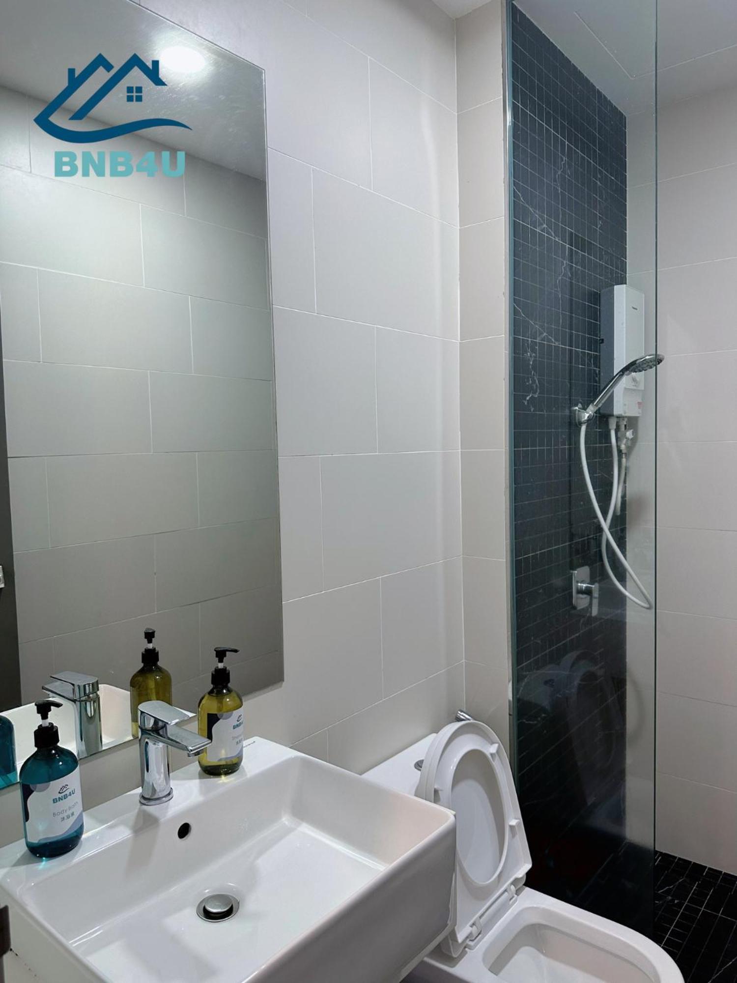 Beacon 2Br Infinity Pool - By Bnb4U George Town  Kültér fotó