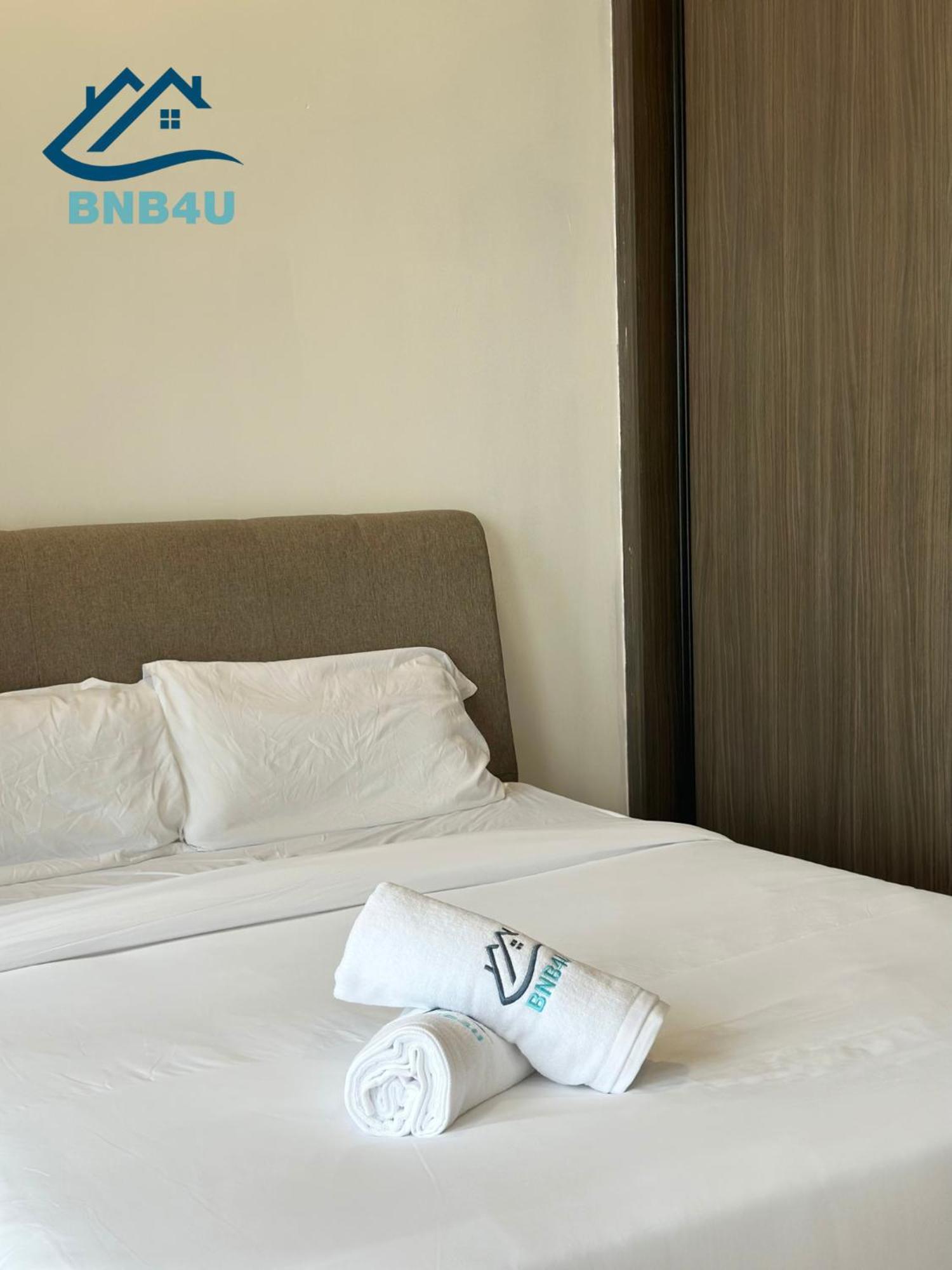 Beacon 2Br Infinity Pool - By Bnb4U George Town  Kültér fotó